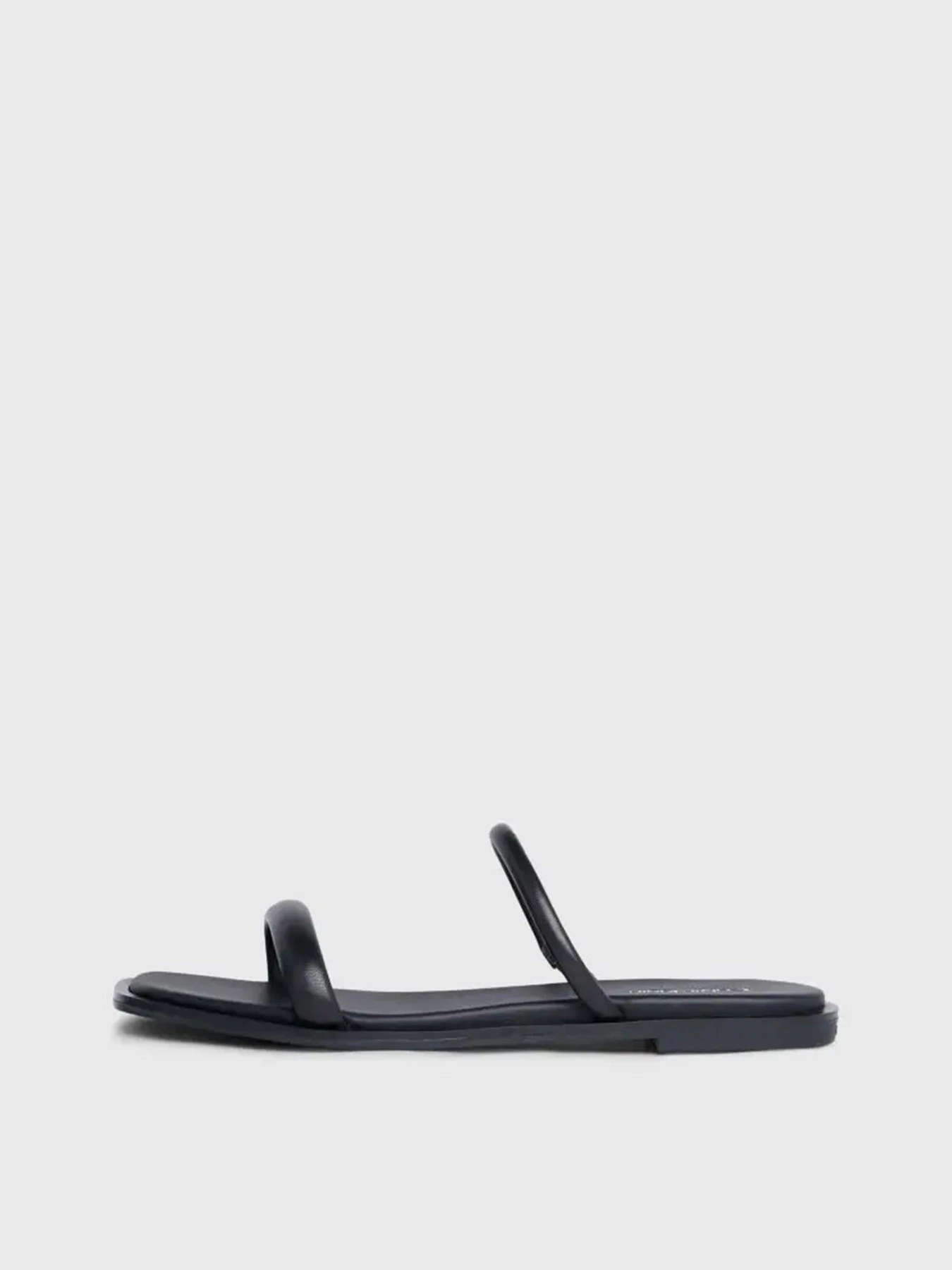Шльопанці Calvin Klein Flat Slide Lth модель HW0HW02127-BEH Фото