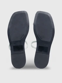 Шльопанці Calvin Klein Flat Slide Lth модель HW0HW02127-LIA Фото