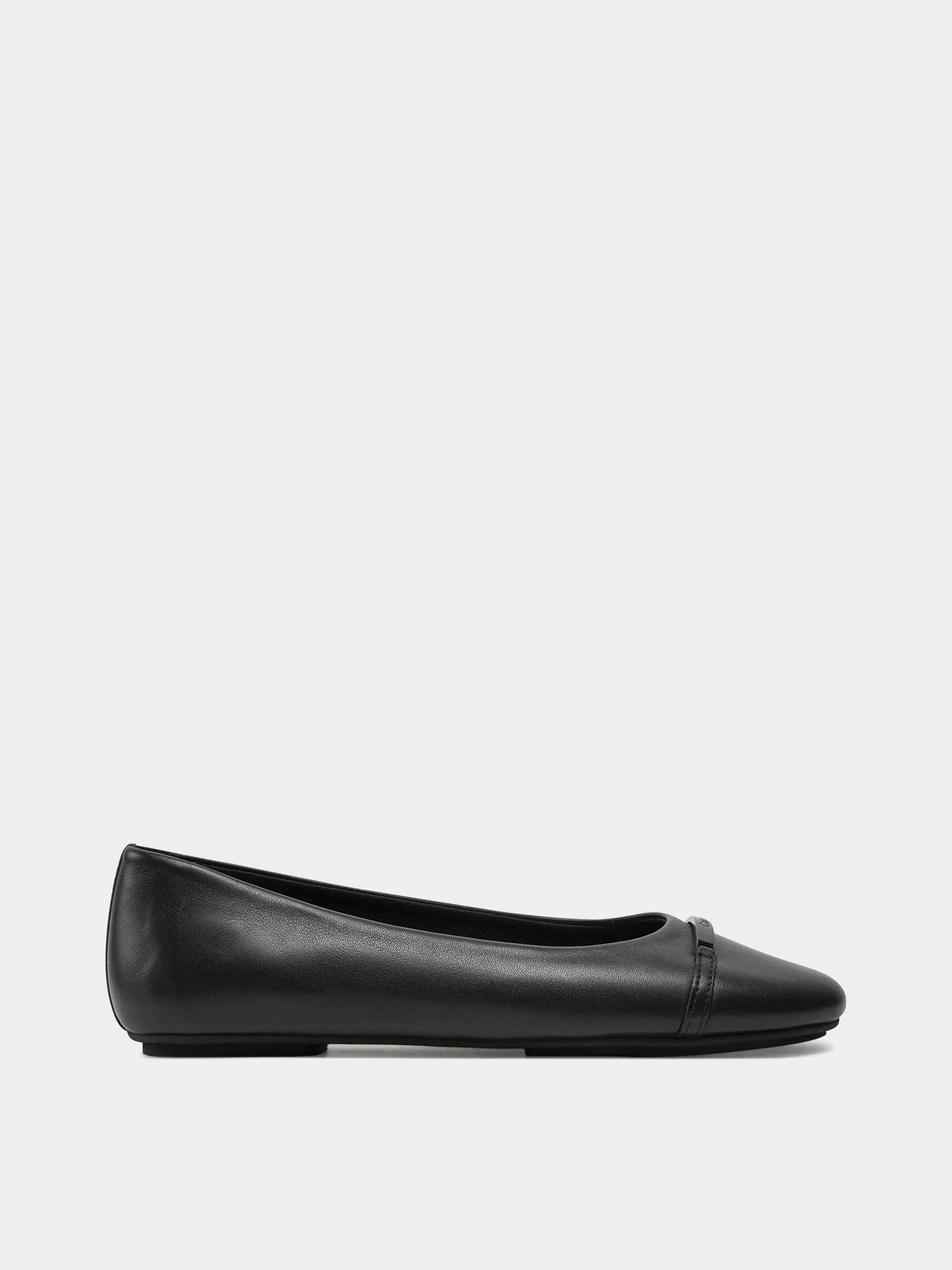 Туфли и лоферы Calvin Klein Ballerina модель HW0HW02145-BEH Фото