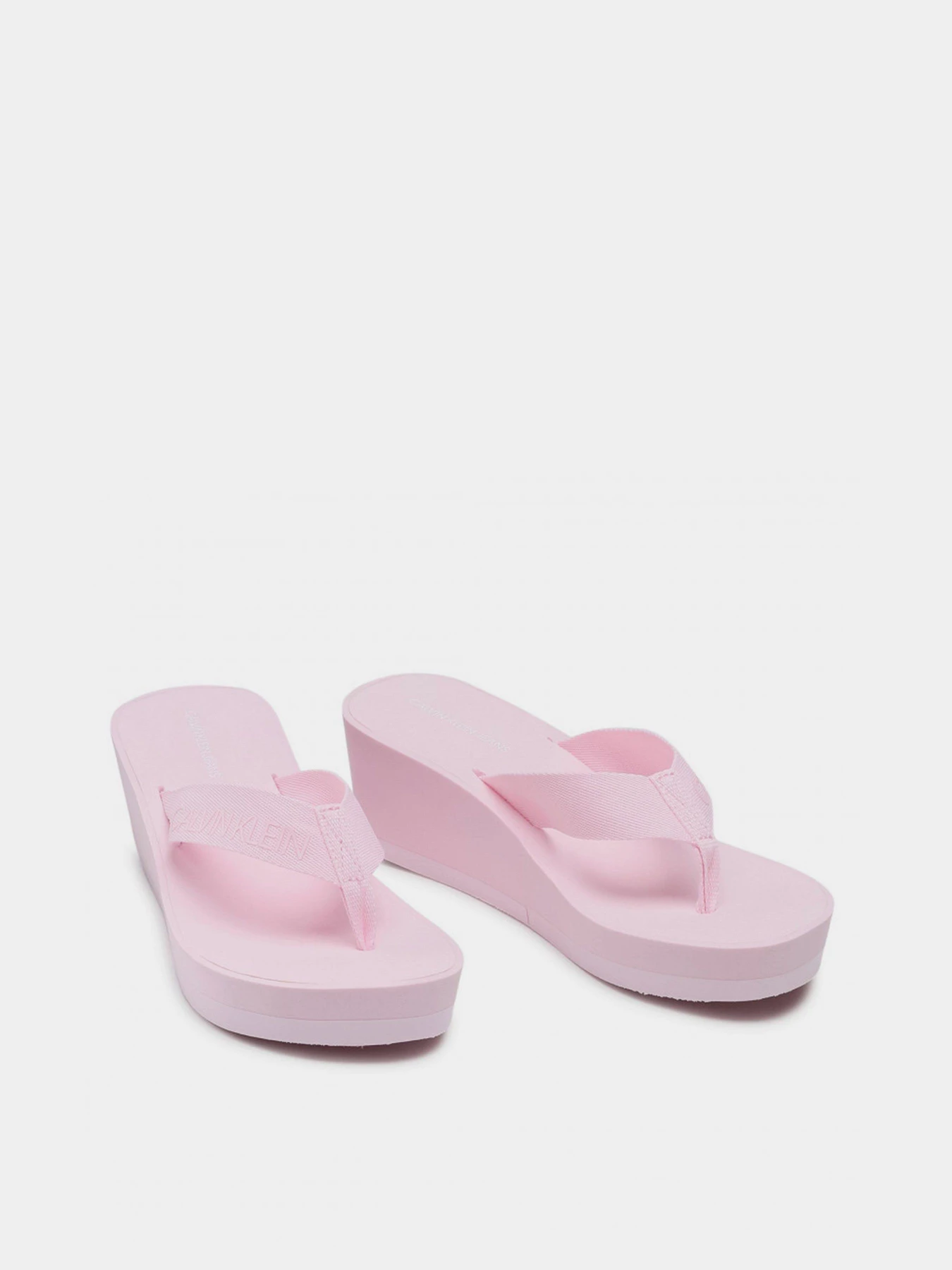 Шлёпанцы Calvin Klein модель YW0YW00132-TN9 Шлёпанцы Calvin Klein модель YW0YW00132-TN9 Фото