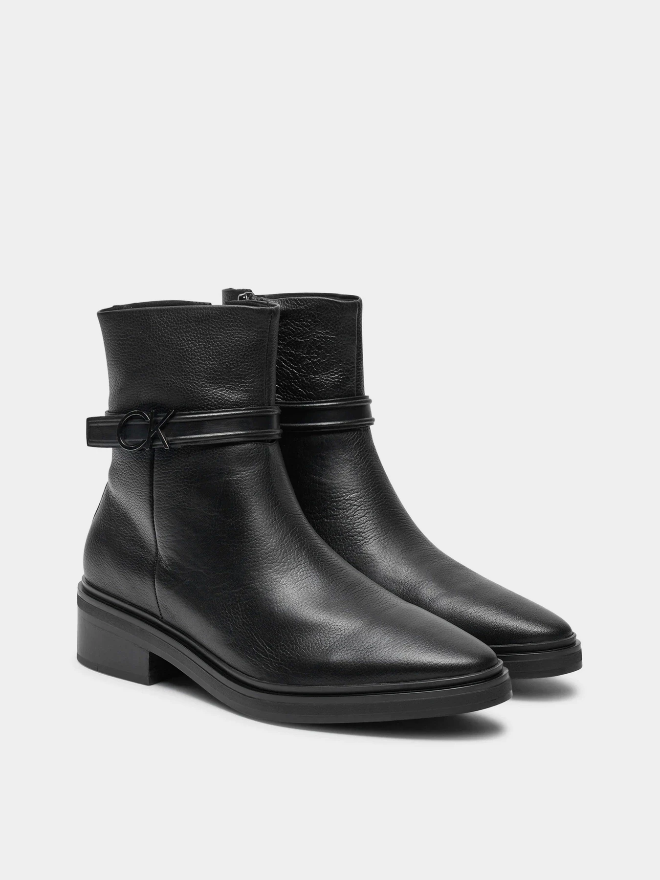 Ботинки и сапоги Calvin Klein Heel Ankle Boot 30 модель HW0HW02183-BEH Ботинки и сапоги Calvin Klein Heel Ankle Boot 30 модель HW0HW02183-BEH Фото