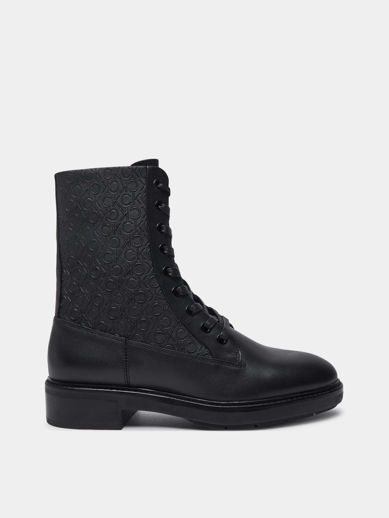 Ботинки и сапоги Calvin Klein Flat Combat Boot Mono Mix модель HW0HW02194-BEH Ботинки и сапоги Calvin Klein Flat Combat Boot Mono Mix модель HW0HW02194-BEH Фото