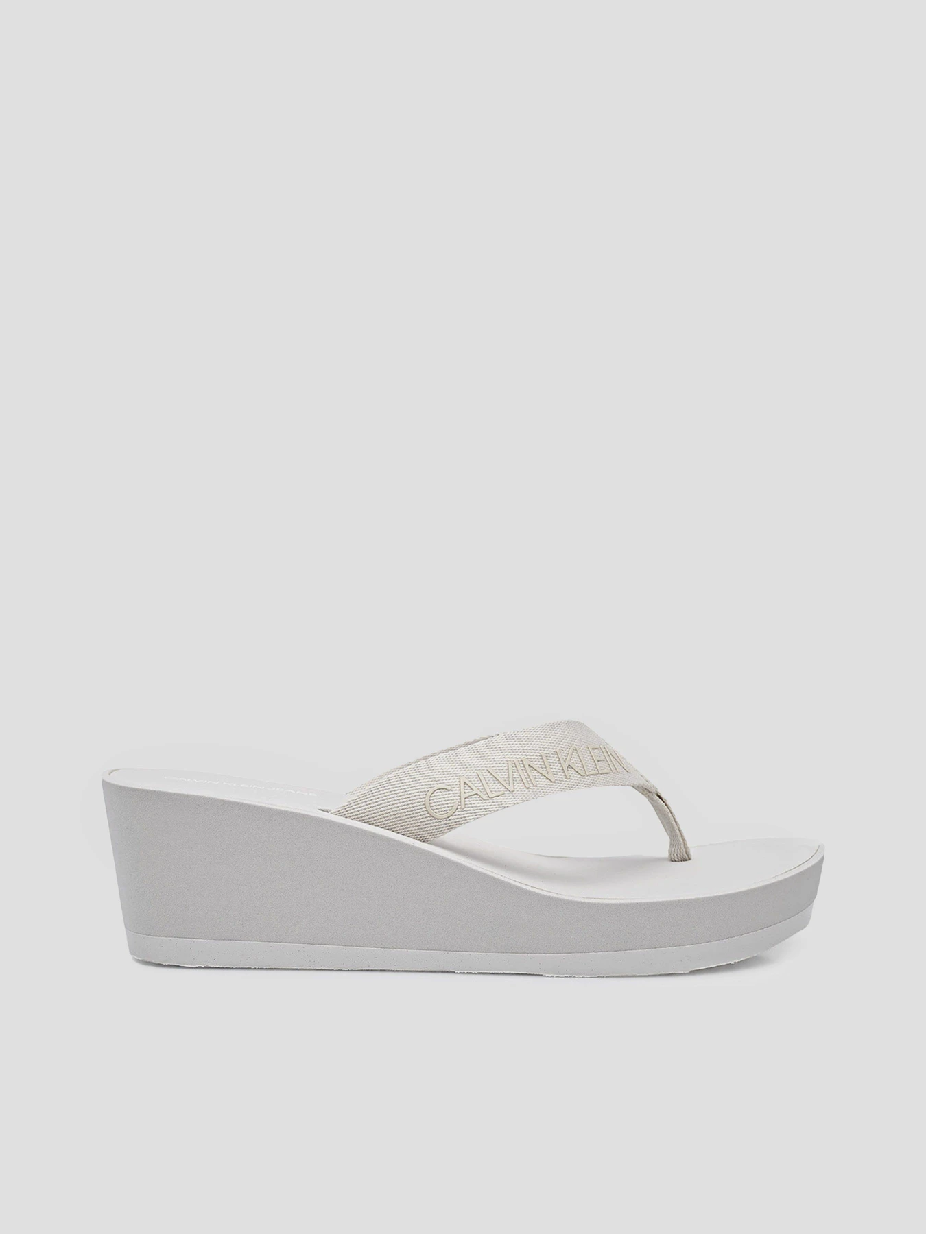 Шлёпанцы Calvin Klein модель YW0YW00132-PGA Шлёпанцы Calvin Klein модель YW0YW00132-PGA Фото
