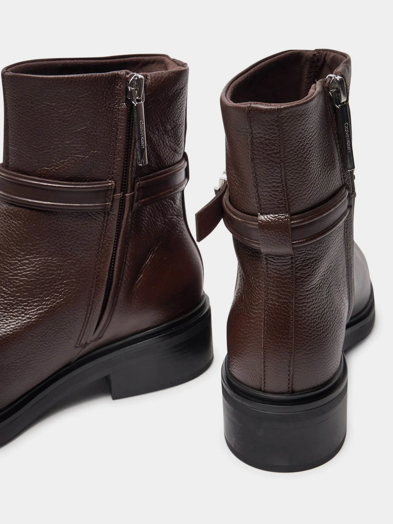 Черевики та чоботи Calvin Klein Heel Ankle Boot 30 модель HW0HW02183-GUD Фото