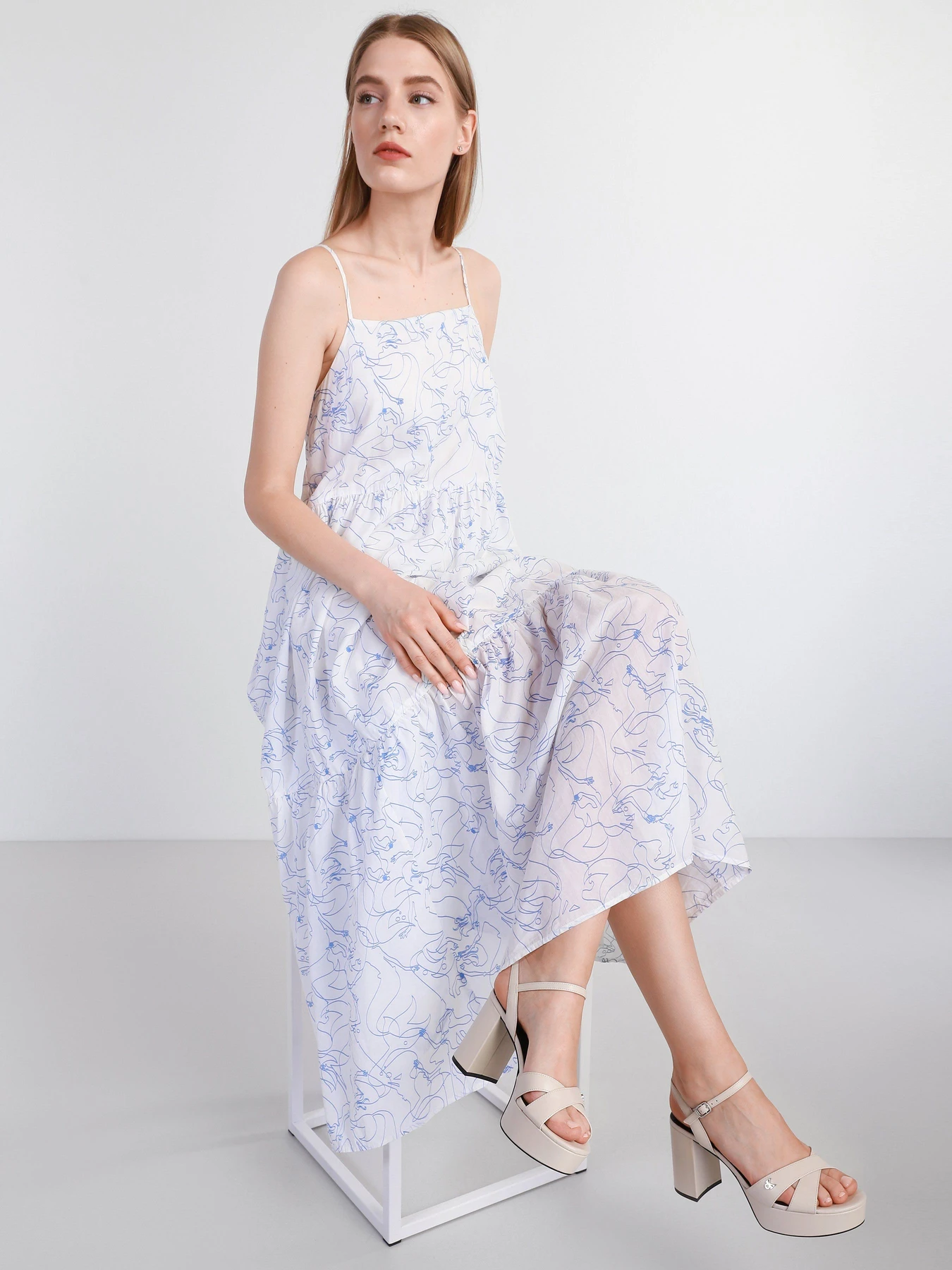 Босоножки Calvin Klein модель YW0YW00139-PAS Босоножки Calvin Klein модель YW0YW00139-PAS Фото