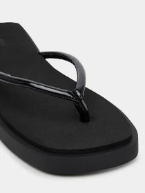 Шлёпанцы Calvin Klein модель YW0YW01716-0GJ Фото