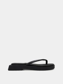Шлёпанцы Calvin Klein модель YW0YW01716-0GJ Фото