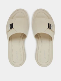 Шльопанці Calvin Klein модель HW0HW02368-AEO Фото