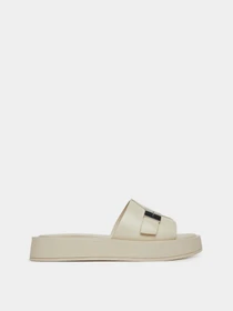 Шльопанці Calvin Klein модель HW0HW02368-AEO Фото