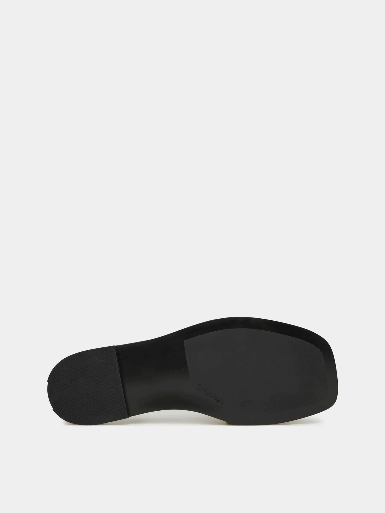 Шльопанці Calvin Klein модель HW0HW02378-M1E Шльопанці Calvin Klein модель HW0HW02378-M1E Фото