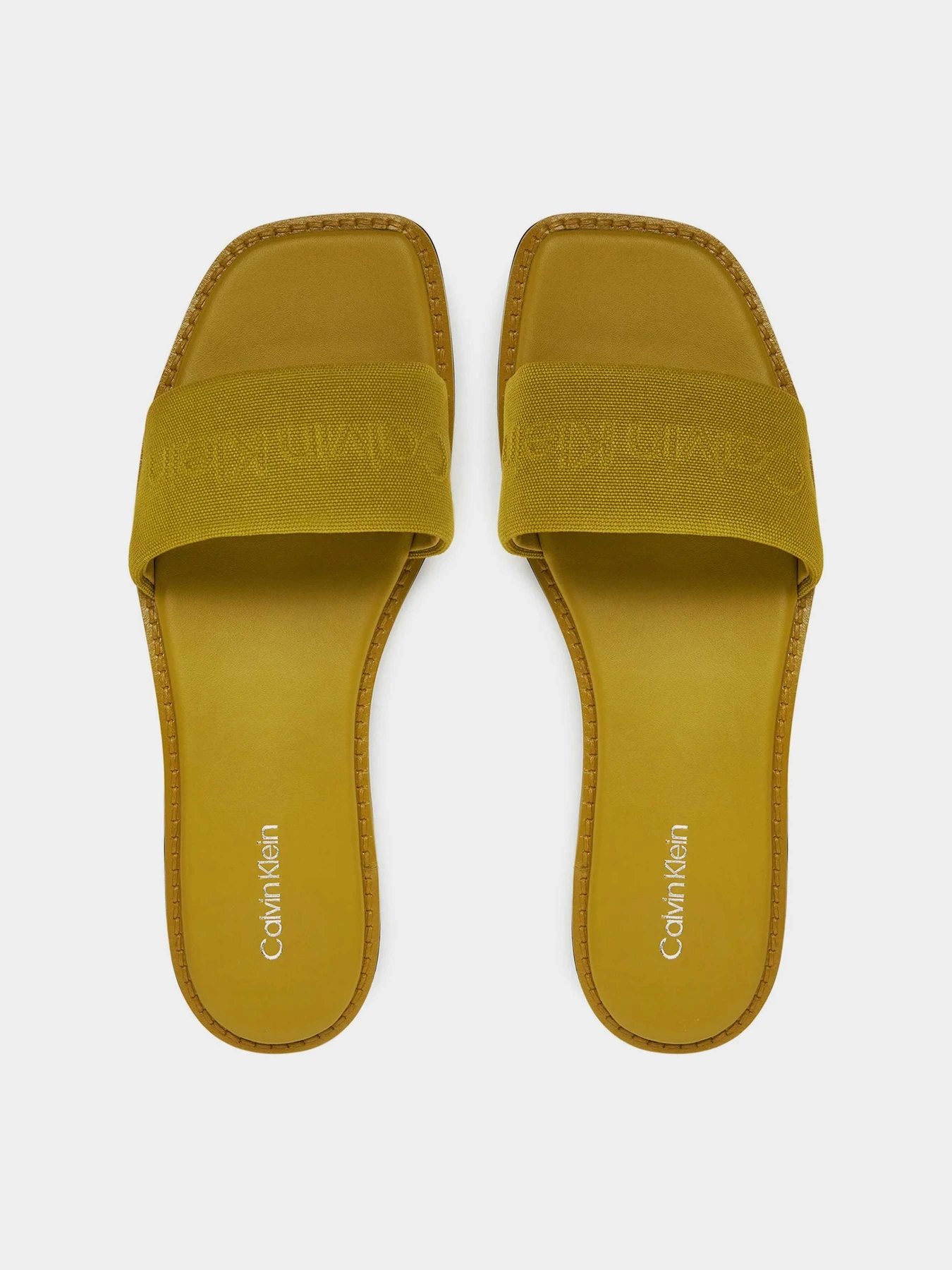 Шльопанці Calvin Klein модель HW0HW02378-M1E Шльопанці Calvin Klein модель HW0HW02378-M1E Фото