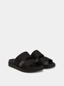 Шльопанці Calvin Klein модель HW0HW02486-BEH Фото