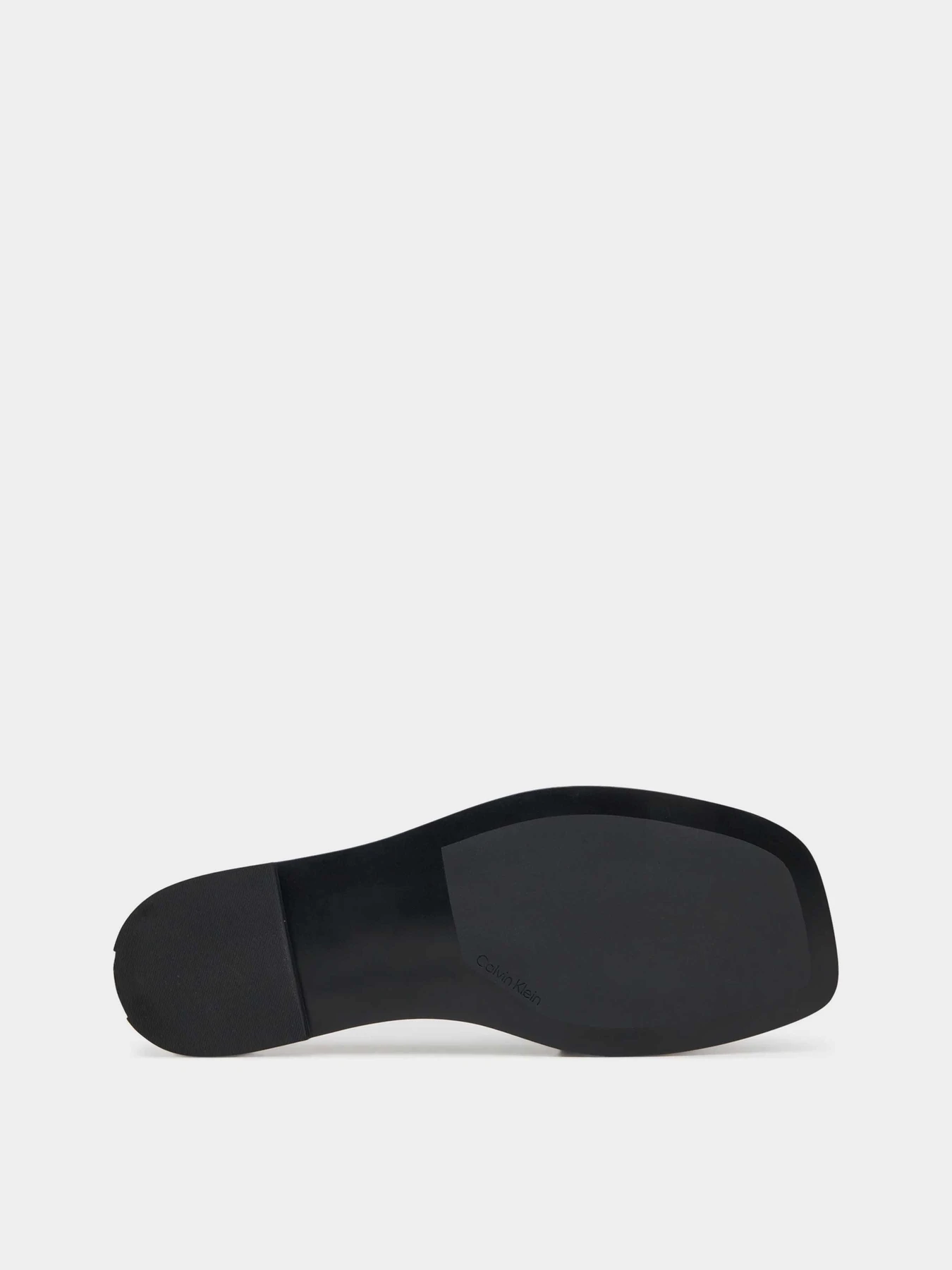 Шлёпанцы Calvin Klein модель HW0HW02490-HJM Шлёпанцы Calvin Klein модель HW0HW02490-HJM Фото