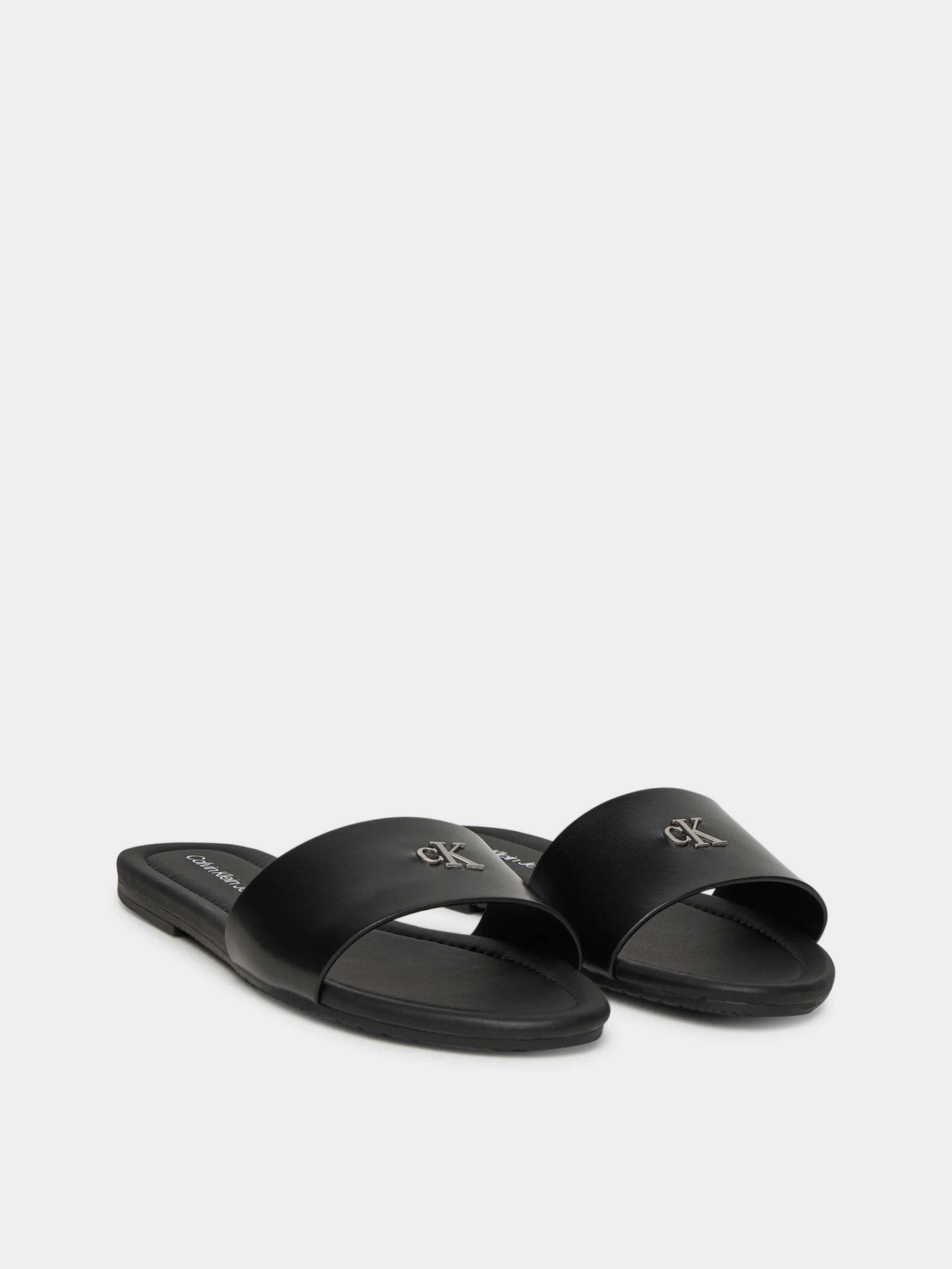 Шльопанці Calvin Klein модель YW0YW01697-0GJ Шльопанці Calvin Klein модель YW0YW01697-0GJ Фото