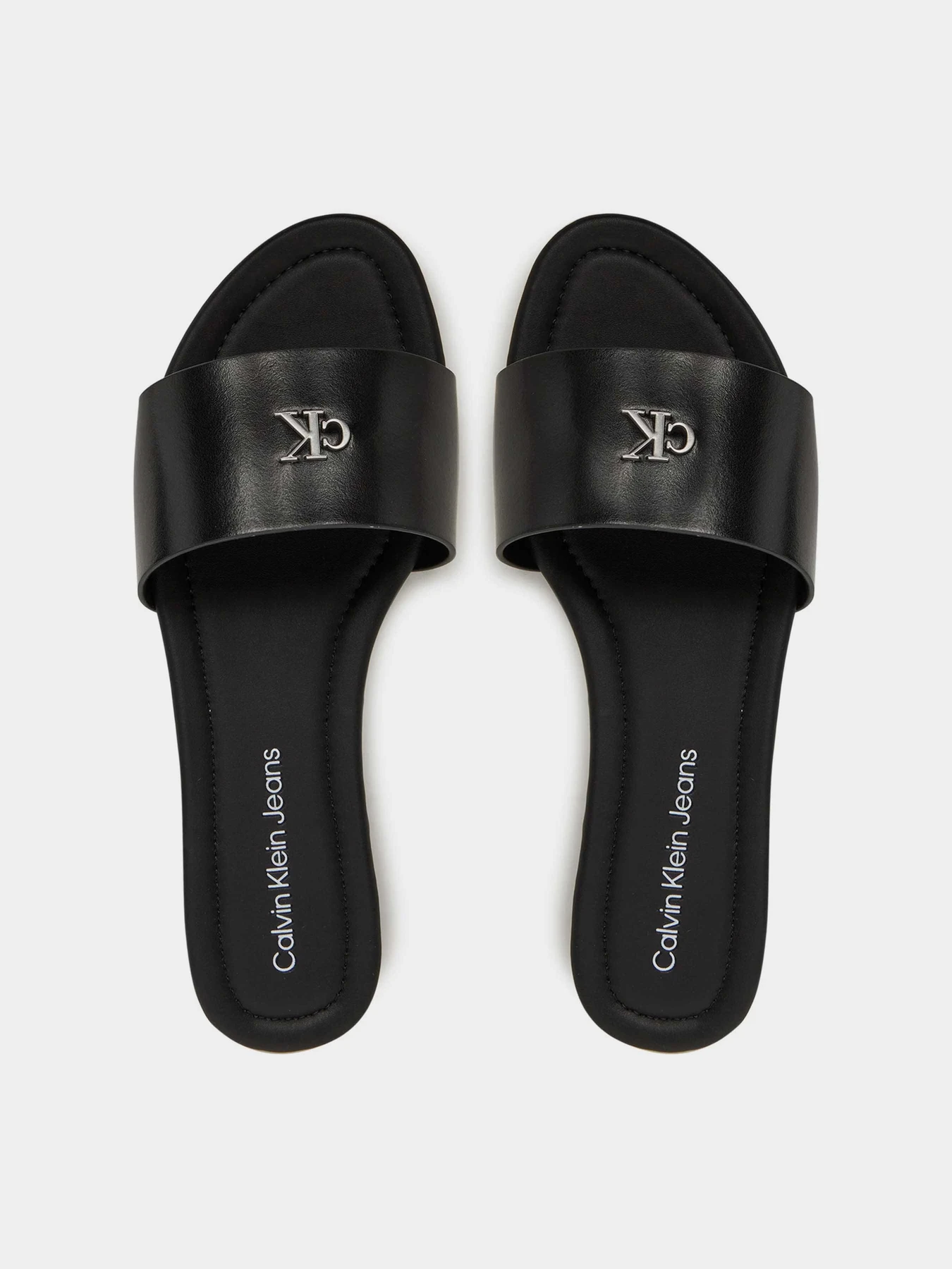 Шльопанці Calvin Klein модель YW0YW01697-0GJ Шльопанці Calvin Klein модель YW0YW01697-0GJ Фото