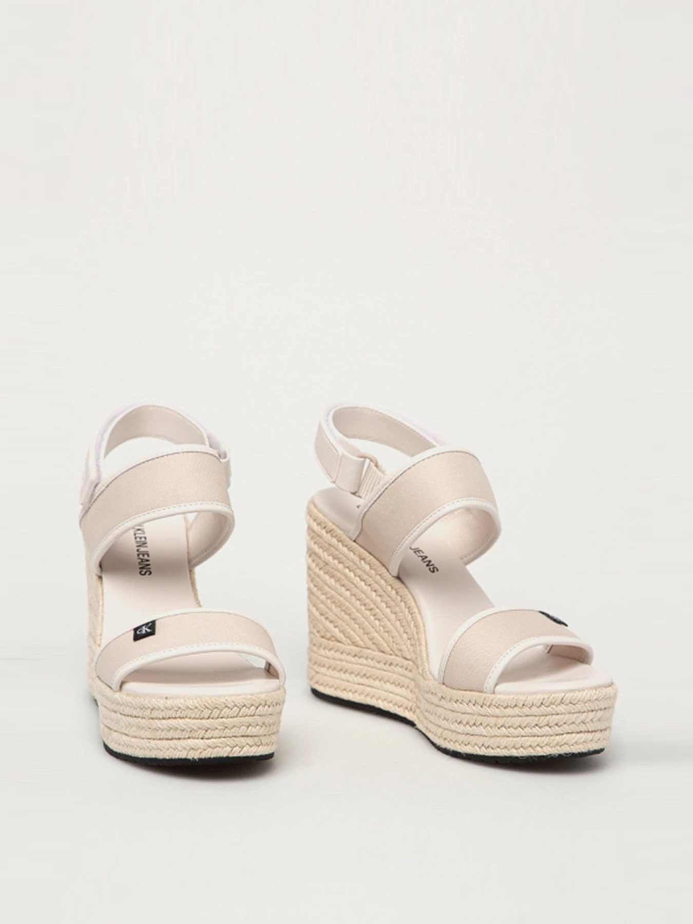 Босоножки Calvin Klein модель YW0YW00034-PGA Босоножки Calvin Klein модель YW0YW00034-PGA Фото