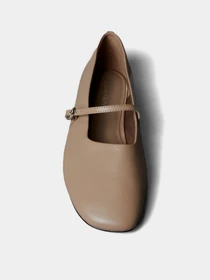 Туфли и лоферы Calvin Klein OBLIQUE BALLERINA MJ LTH HDW модель HW0HW02847-PBO Фото