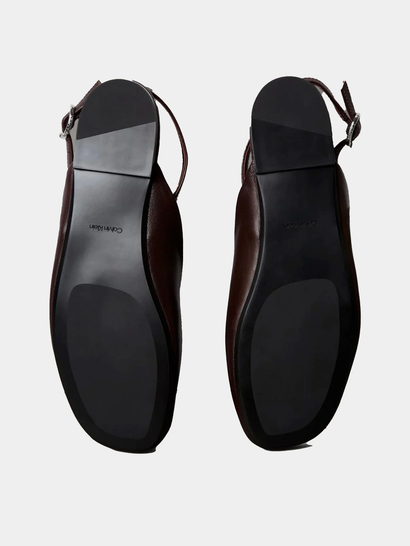 Туфли и лоферы Calvin Klein OBLIQUE BALLERINA SLINGBACK LT модель HW0HW02852-VH2 Туфли и лоферы Calvin Klein OBLIQUE BALLERINA SLINGBACK LT модель HW0HW02852-VH2 Фото