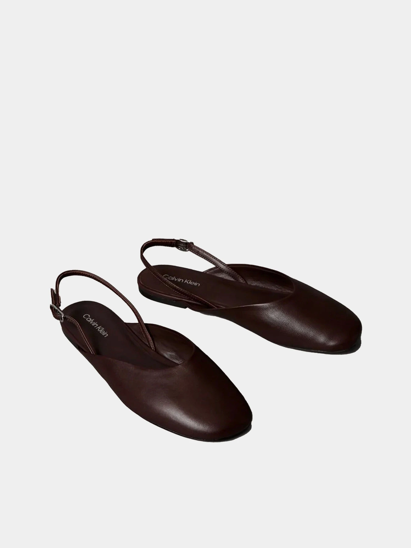 Туфли и лоферы Calvin Klein OBLIQUE BALLERINA SLINGBACK LT модель HW0HW02852-VH2 Туфли и лоферы Calvin Klein OBLIQUE BALLERINA SLINGBACK LT модель HW0HW02852-VH2 Фото