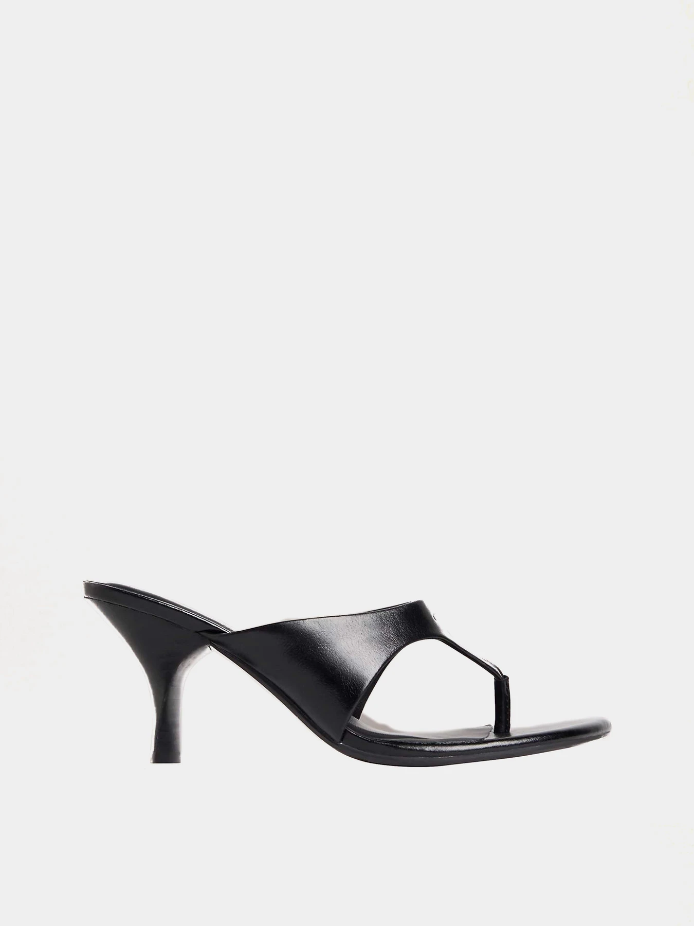 Шлёпанцы Calvin Klein SCULPT KITT HEEL SNDL THONG LT модель HW0HW02920-0GJ Шлёпанцы Calvin Klein SCULPT KITT HEEL SNDL THONG LT модель HW0HW02920-0GJ Фото