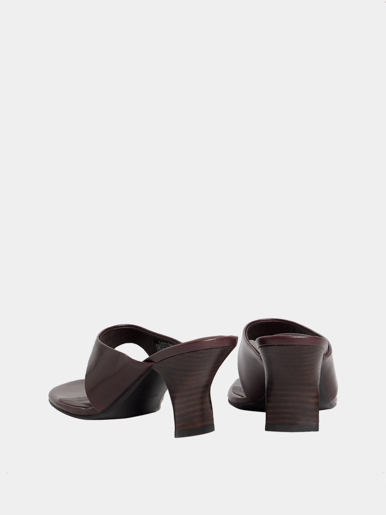 Шльопанці Calvin Klein SCULPT KITT HEEL SNDL THONG LT модель HW0HW02920-VH2 Шльопанці Calvin Klein SCULPT KITT HEEL SNDL THONG LT модель HW0HW02920-VH2 Фото