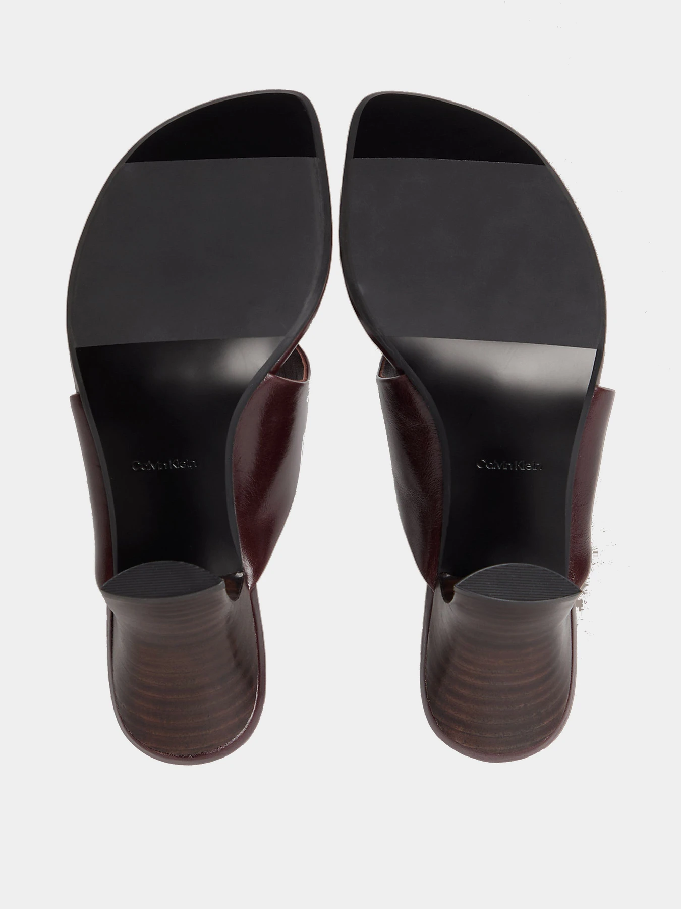 Шльопанці Calvin Klein SCULPT KITT HEEL SNDL THONG LT модель HW0HW02920-VH2 Шльопанці Calvin Klein SCULPT KITT HEEL SNDL THONG LT модель HW0HW02920-VH2 Фото