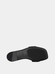 Шлёпанцы Calvin Klein SQUARE FLAT SANDAL EMBLEM модель HW0HW03128-0GJ Фото