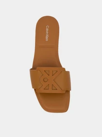 Шлёпанцы Calvin Klein SQUARE FLAT SANDAL EMBLEM модель HW0HW03128-GBQ Фото