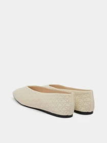 Туфли и лоферы Calvin Klein SQUARE BALLERINA AOP LTH модель HW0HW02936-Z01 Фото