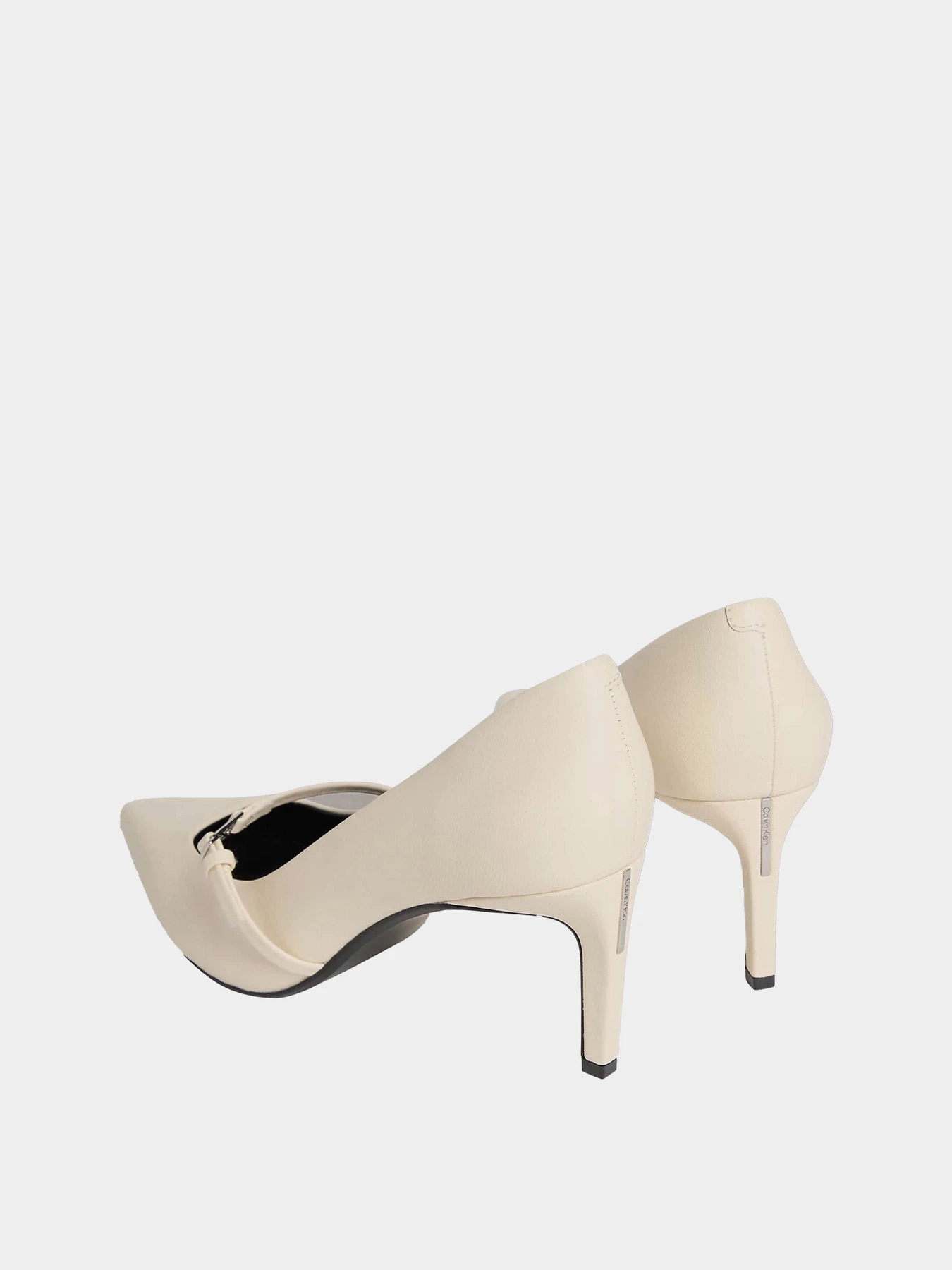 Туфли и лоферы Calvin Klein ESS STILETTO 70 MJ LTH HDW модель HW0HW02952-Z01 Туфли и лоферы Calvin Klein ESS STILETTO 70 MJ LTH HDW модель HW0HW02952-Z01 Фото