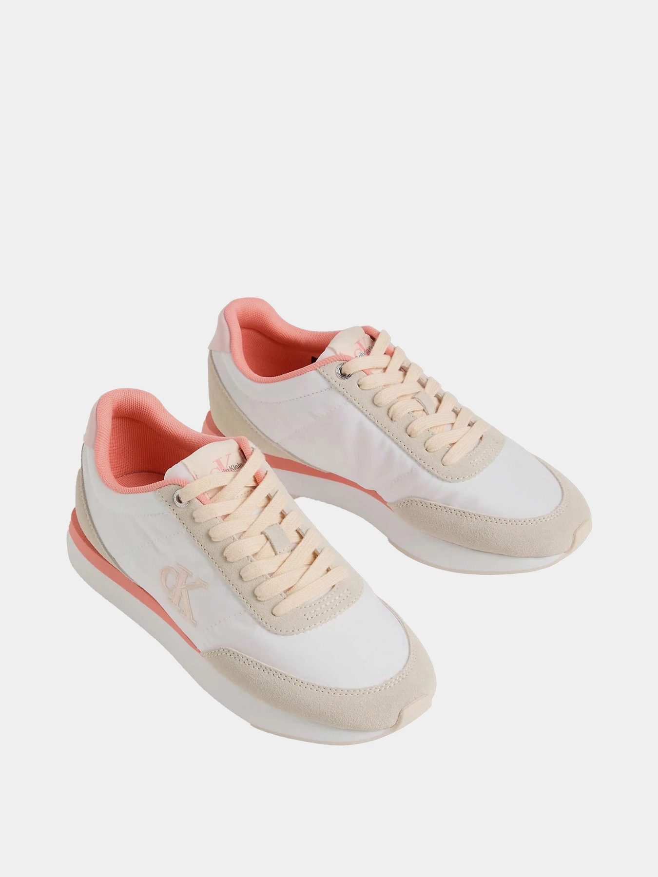Кросівки Calvin Klein RETRO RUNNER ESS MIX MAT модель YW0YW01990-0GF Кросівки Calvin Klein RETRO RUNNER ESS MIX MAT модель YW0YW01990-0GF Фото