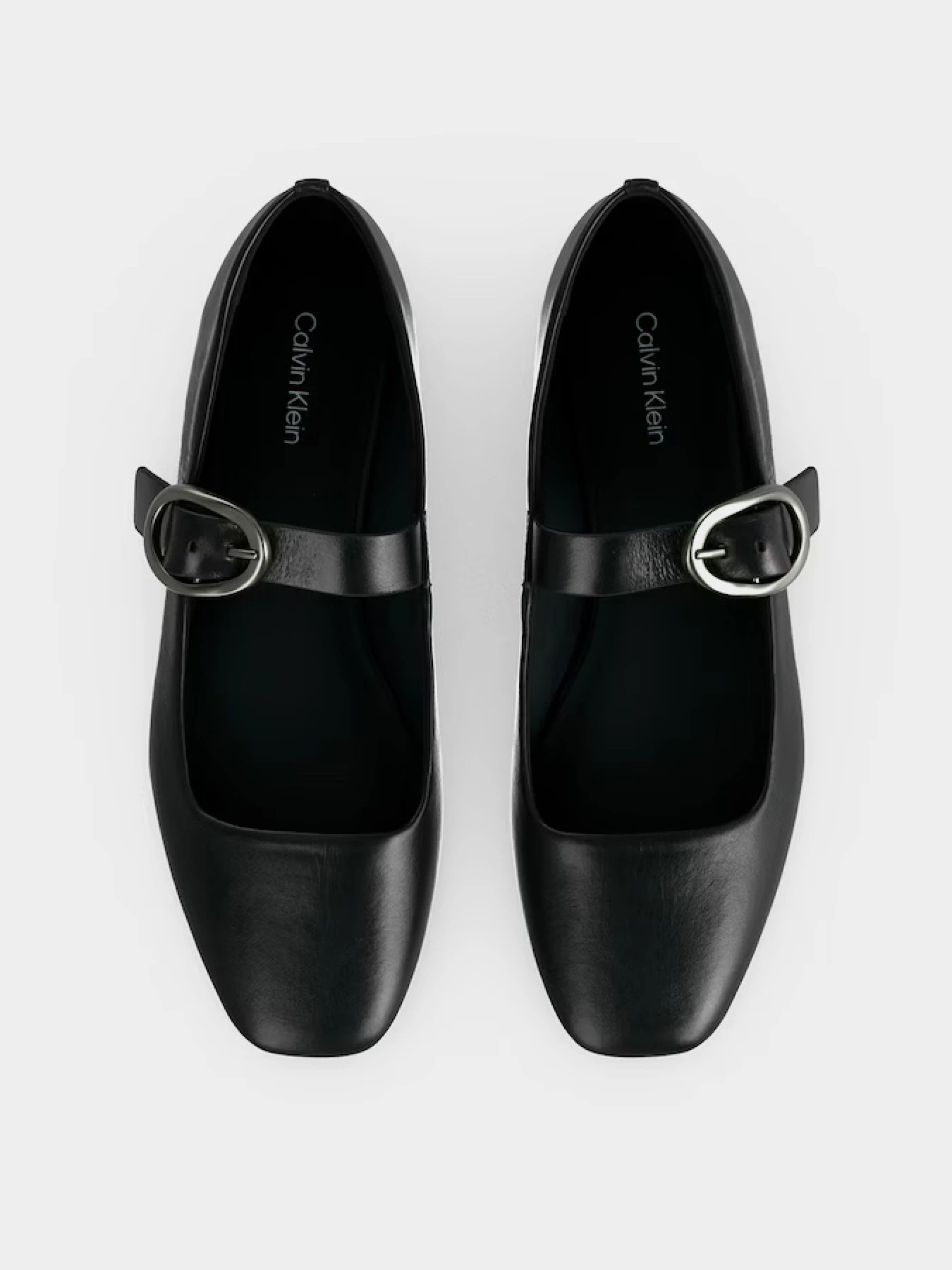 Туфли и лоферы Calvin Klein SQUARED BALLERINA MJ LTH HDW модель HW0HW03037-0GJ Фото