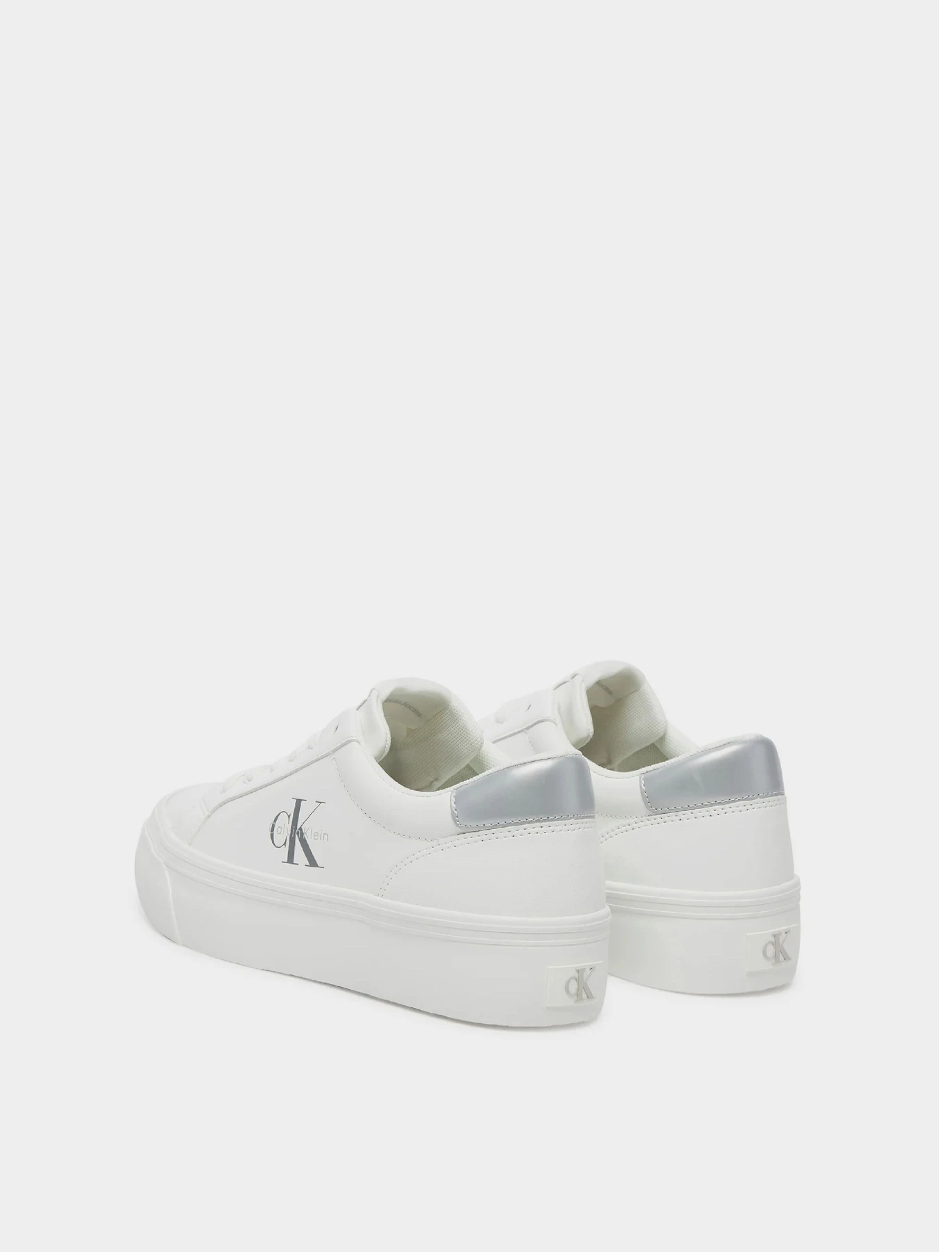 Кеды Calvin Klein VULC FLATF LTH SILVER LOGO TAG модель YW0YW01877-02R Фото