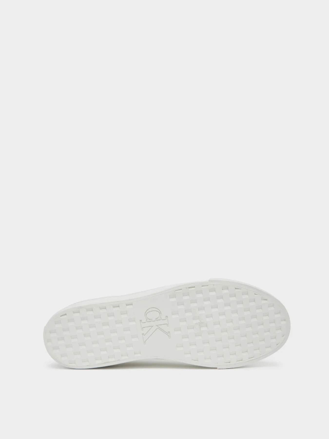 Кеды Calvin Klein VULC FLATF LTH SILVER LOGO TAG модель YW0YW01877-02R Фото