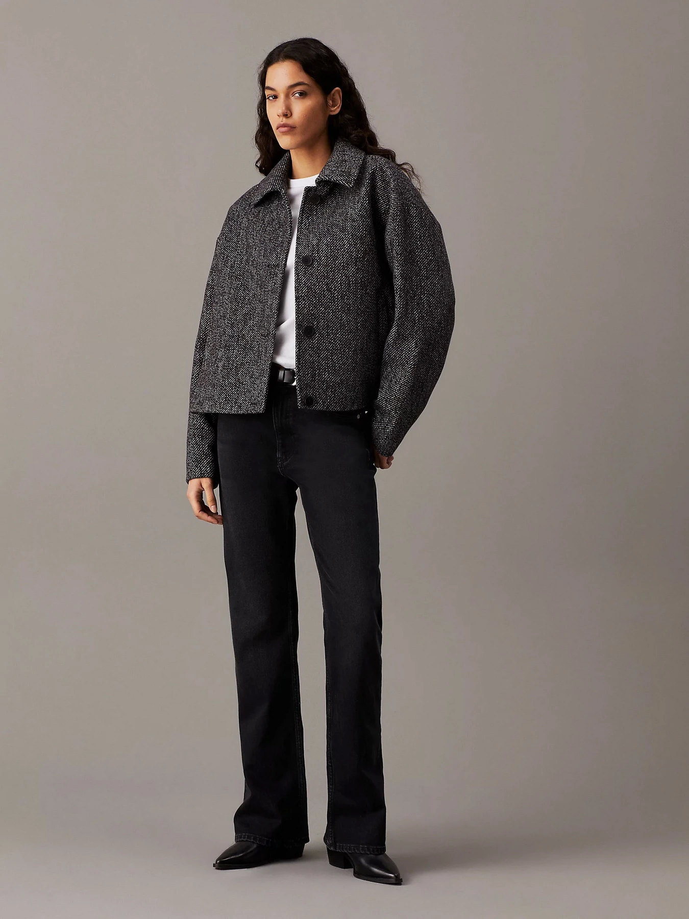 Пальто и плащи Calvin Klein Jeans модель J20J224128-P4O Пальто и плащи Calvin Klein Jeans модель J20J224128-P4O Фото