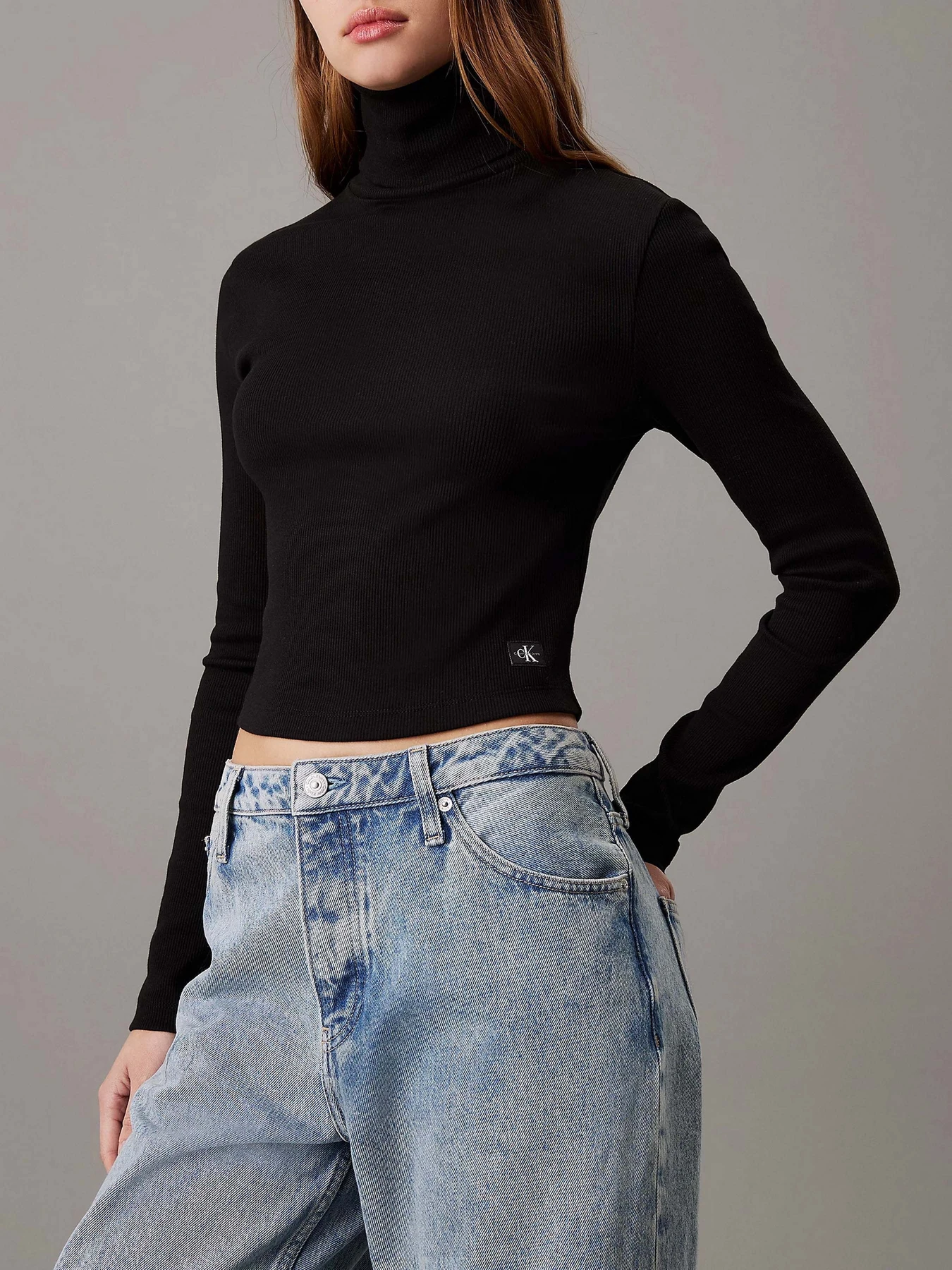 Светри та кардигани Calvin Klein Jeans модель J20J224196-BEH Светри та кардигани Calvin Klein Jeans модель J20J224196-BEH Фото