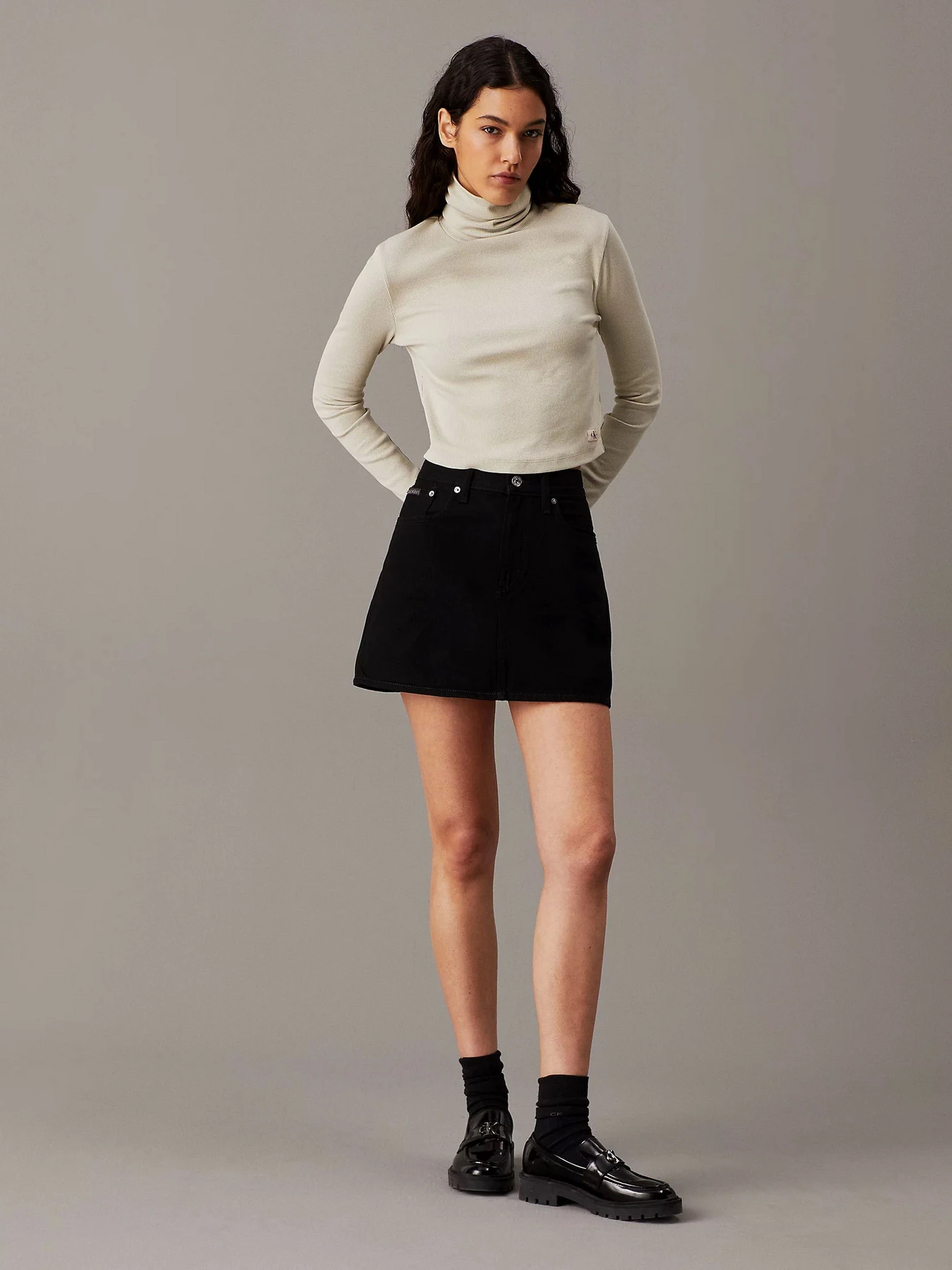 Светри та кардигани Calvin Klein Jeans модель J20J224196-PD7 Светри та кардигани Calvin Klein Jeans модель J20J224196-PD7 Фото