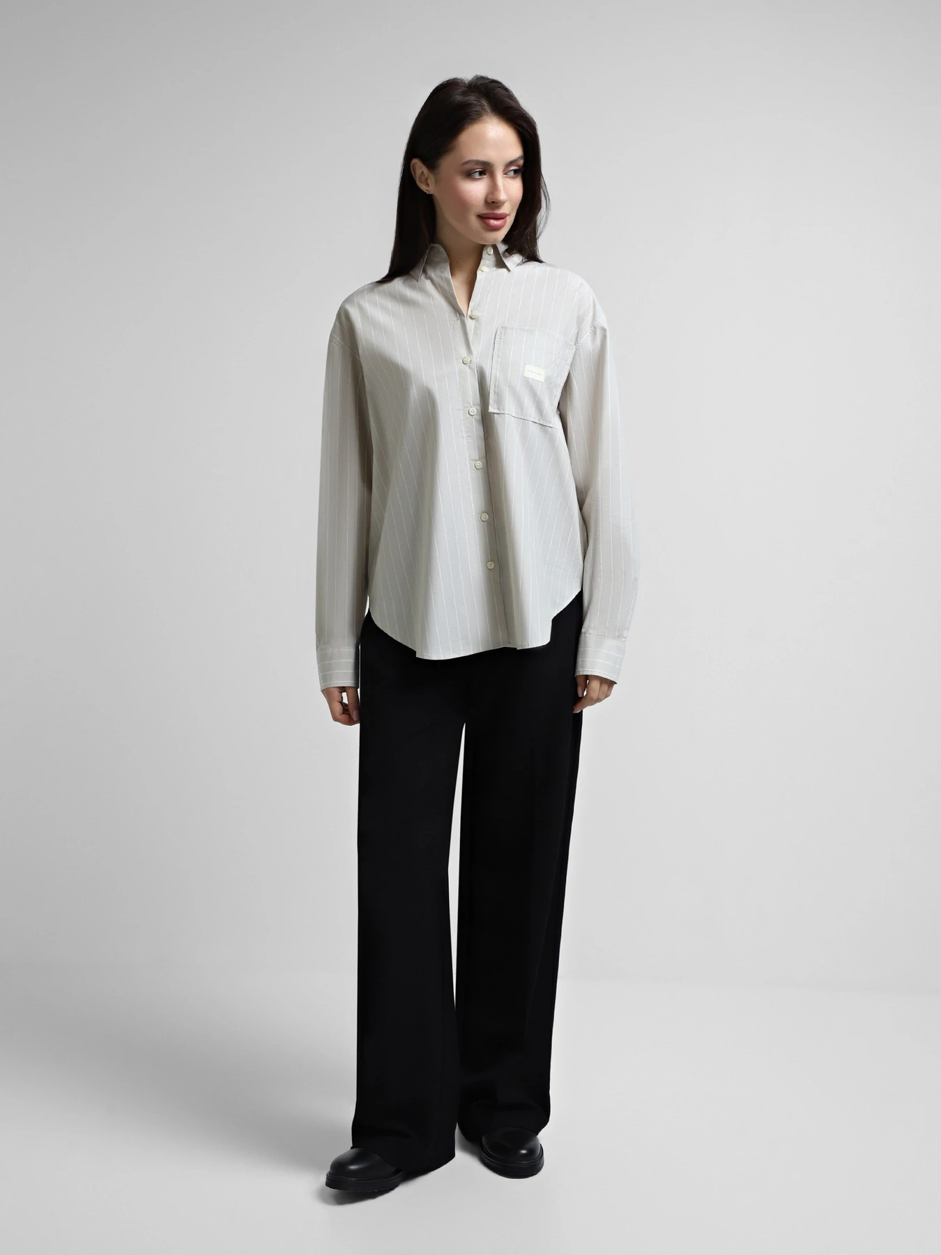 Рубашки Calvin Klein Jeans модель J20J224436-0IM Рубашки Calvin Klein Jeans модель J20J224436-0IM Фото