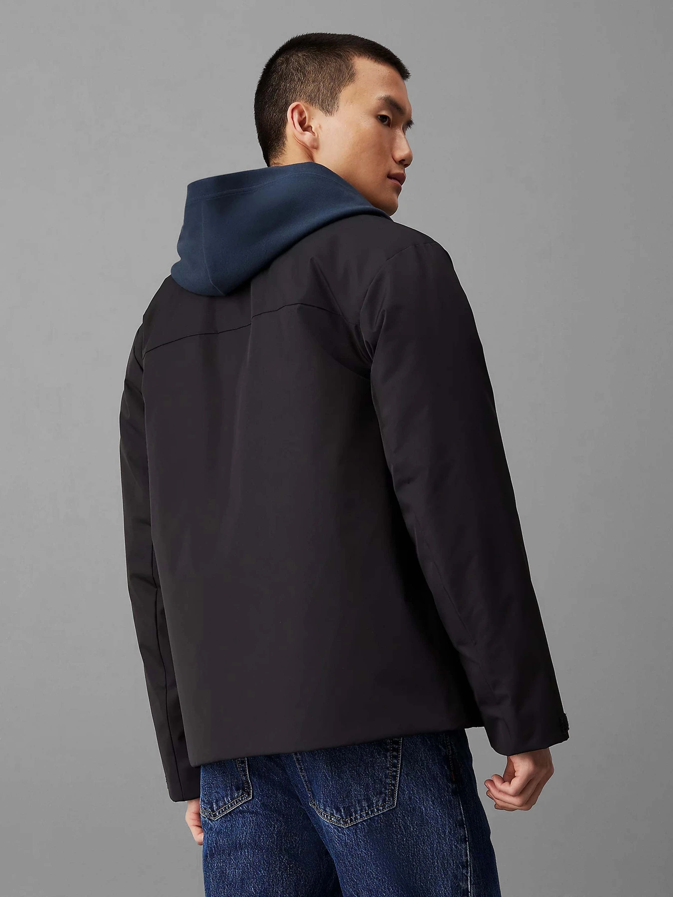 Куртки и дубленки Calvin Klein Jeans модель J30J326634-BEH Куртки и дубленки Calvin Klein Jeans модель J30J326634-BEH Фото