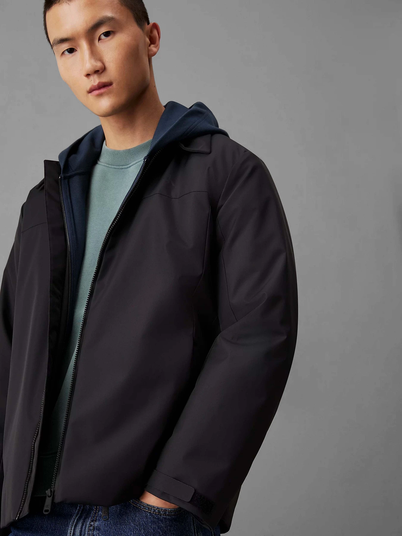 Куртки и дубленки Calvin Klein Jeans модель J30J326634-BEH Куртки и дубленки Calvin Klein Jeans модель J30J326634-BEH Фото