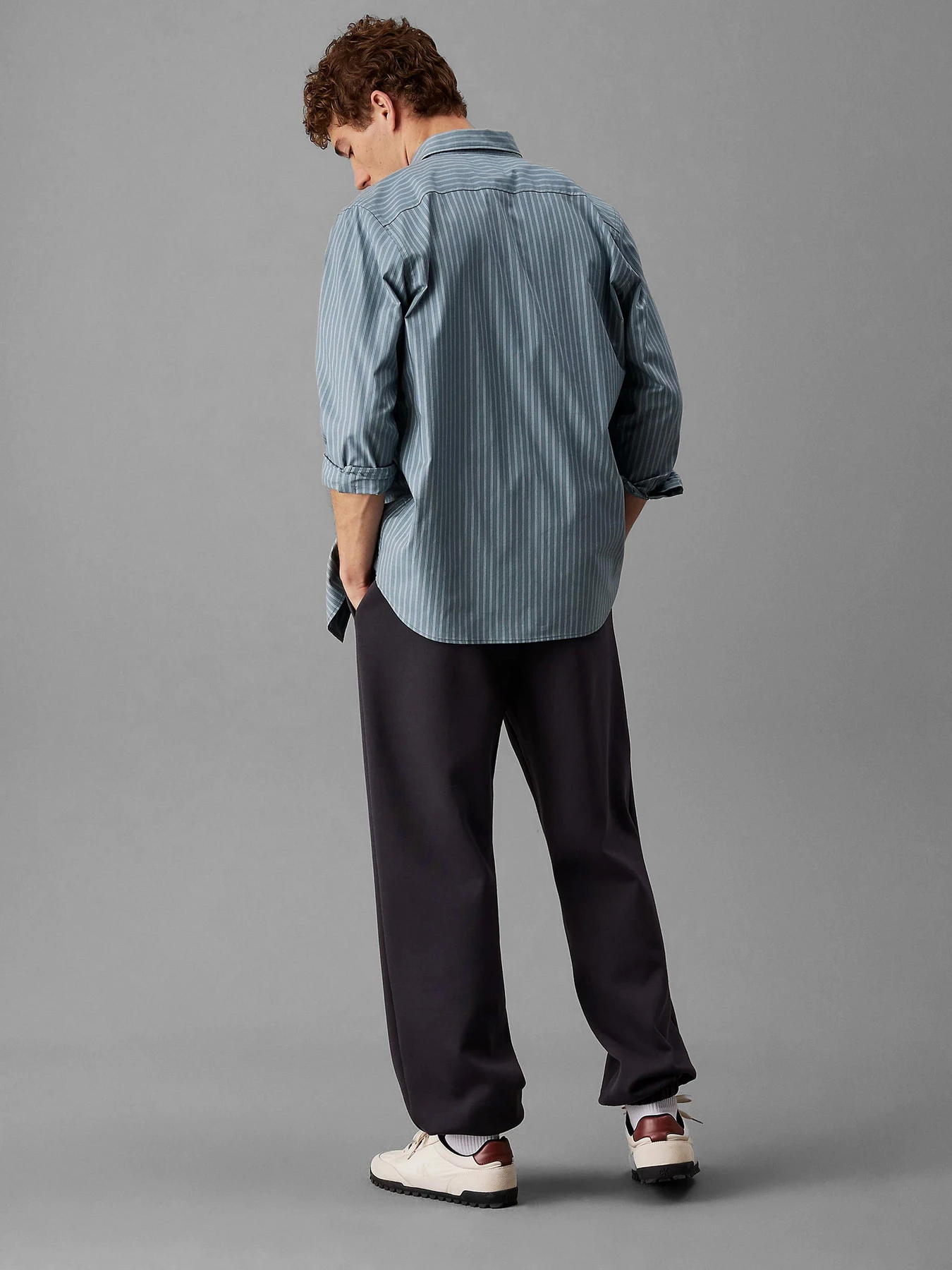 Штани Calvin Klein Jeans модель J30J327241-BA1 Штани Calvin Klein Jeans модель J30J327241-BA1 Фото