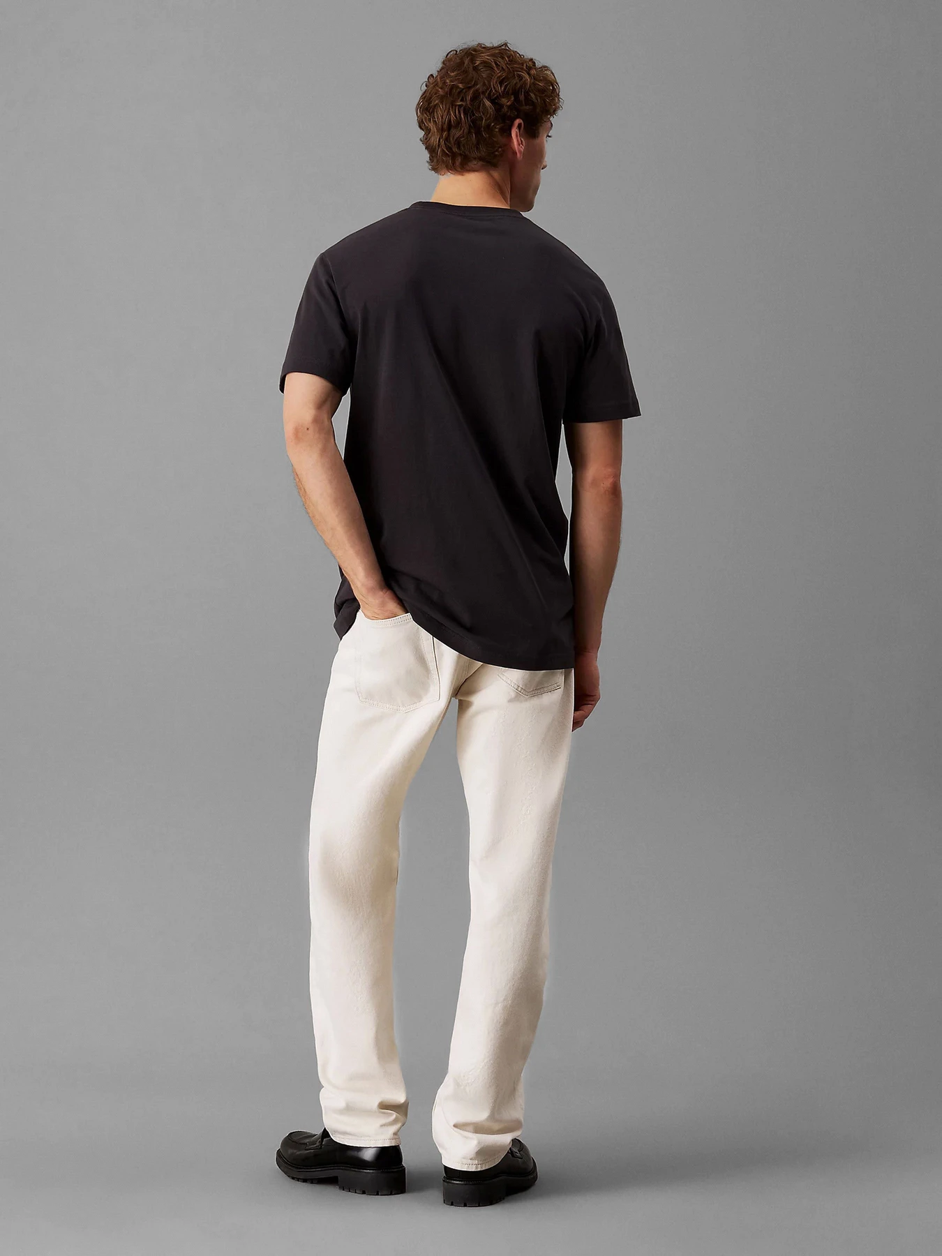 Футболки и поло Calvin Klein Jeans модель J30J327472-BA1 Фото