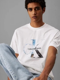 Футболки и поло Calvin Klein Jeans модель J30J327483-YAF Фото