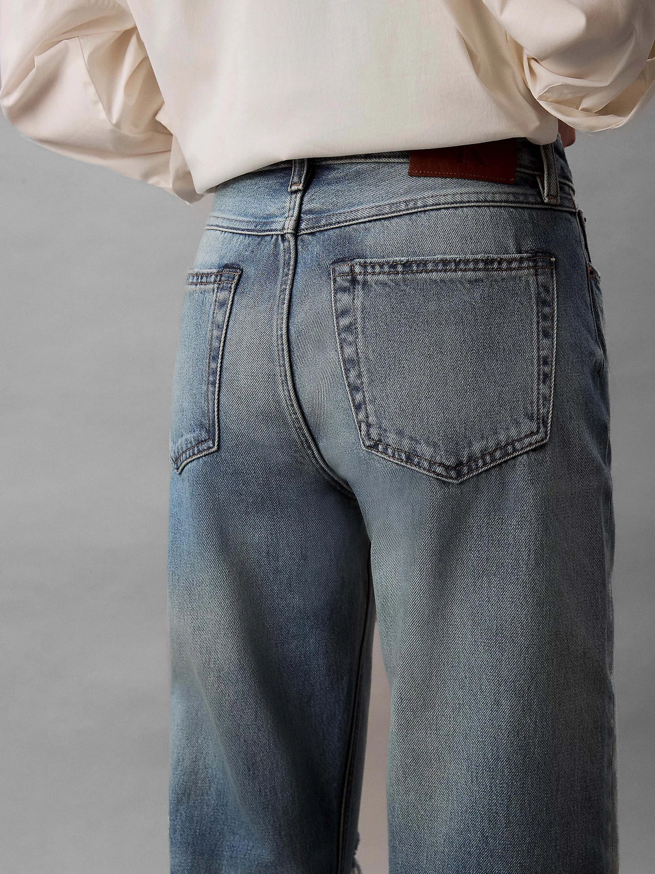 Джинсы Calvin Klein Jeans модель LV047B918G-UQY Джинсы Calvin Klein Jeans модель LV047B918G-UQY Фото