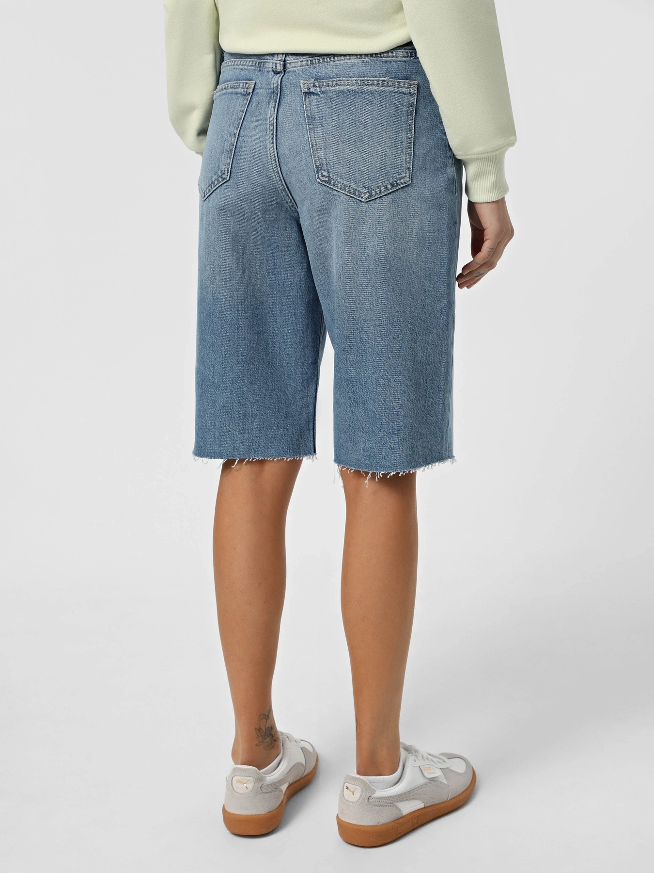 Шорти Calvin Klein Jeans модель J20J225200-1AA Фото