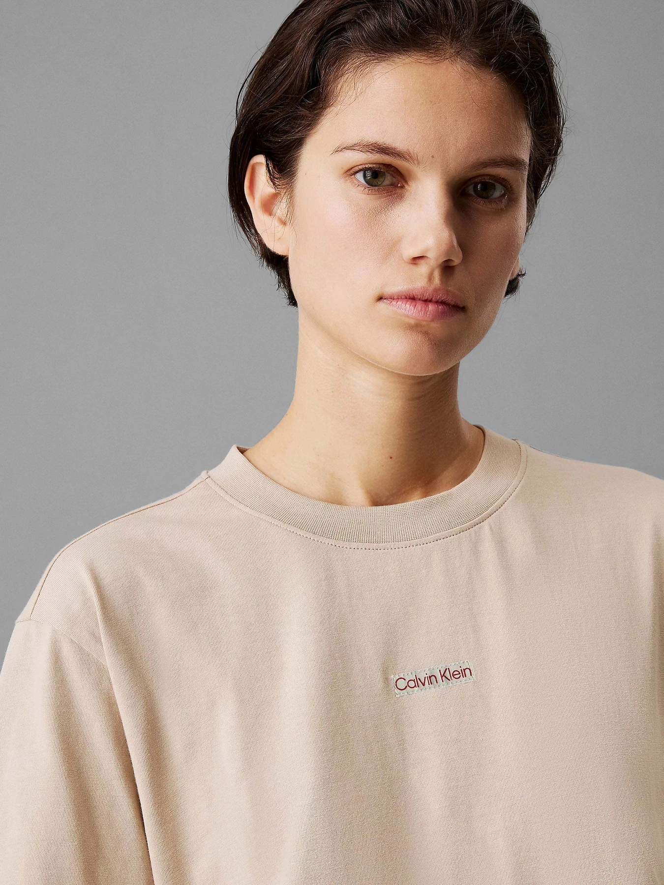 Платья Calvin Klein Jeans модель J20J225289-PF0 Платья Calvin Klein Jeans модель J20J225289-PF0 Фото