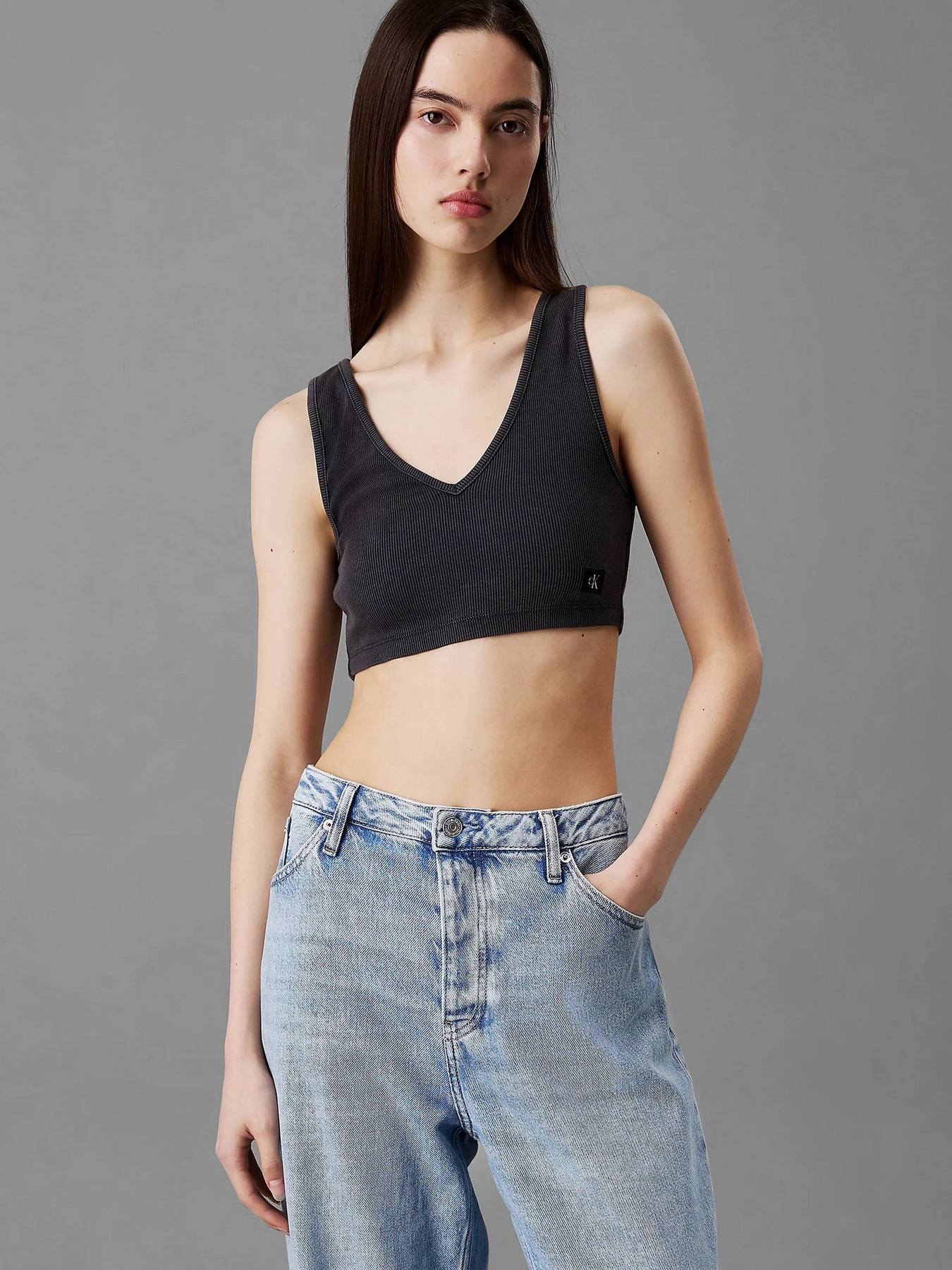 Футболки и поло Calvin Klein Jeans модель J20J225246-PT2 Фото