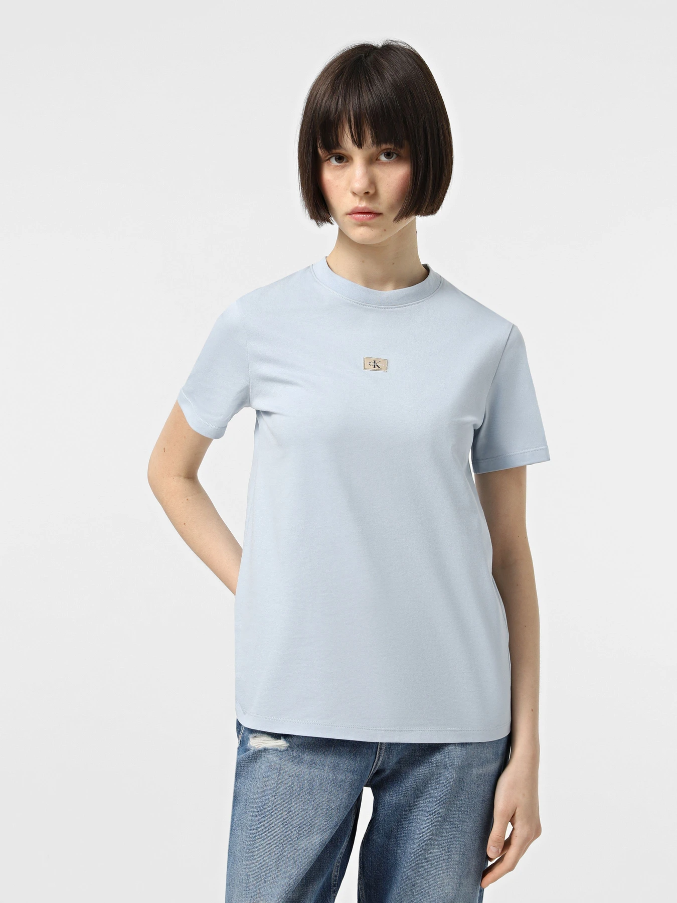 Футболки и поло Calvin Klein Jeans модель J20J225243-CUI Футболки и поло Calvin Klein Jeans модель J20J225243-CUI Фото