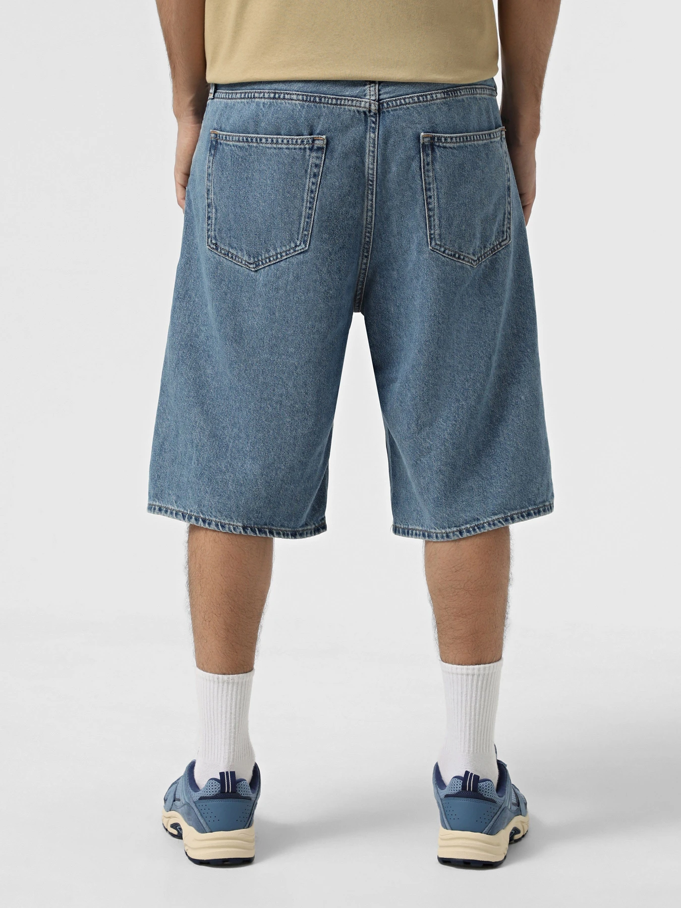 Шорти Calvin Klein Jeans модель J30J327187-1A4 Шорти Calvin Klein Jeans модель J30J327187-1A4 Фото