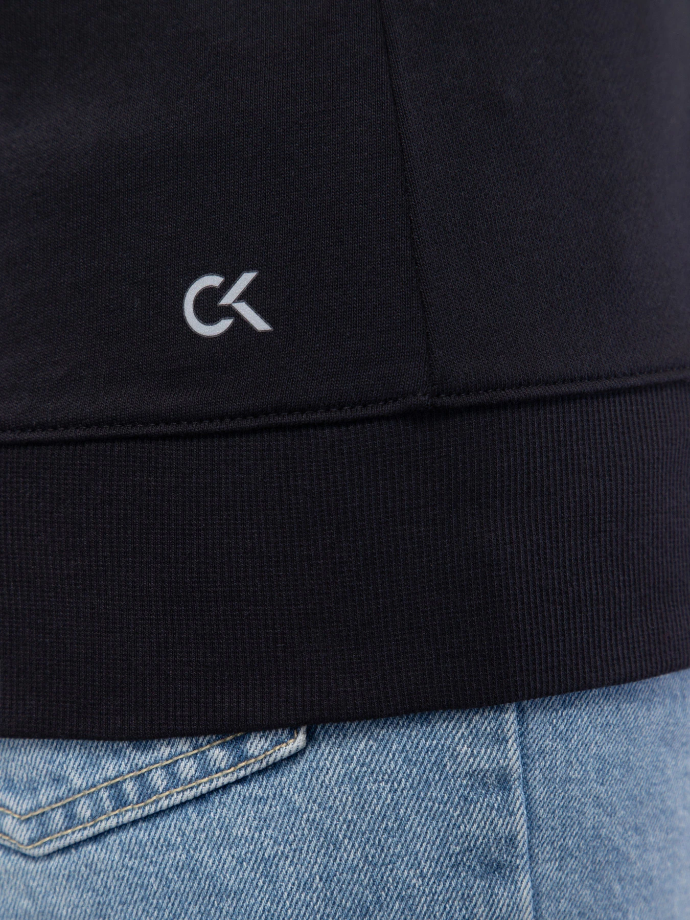 Худи и свитшоты Calvin Klein модель 00GWF0W334-007 Худи и свитшоты Calvin Klein модель 00GWF0W334-007 Фото
